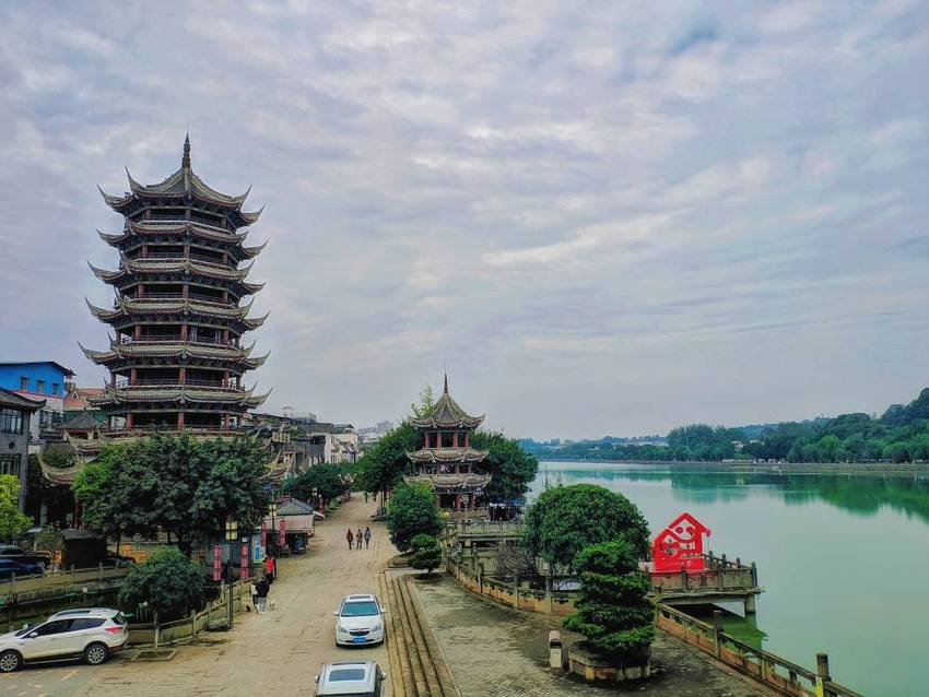 羅江太平廊橋