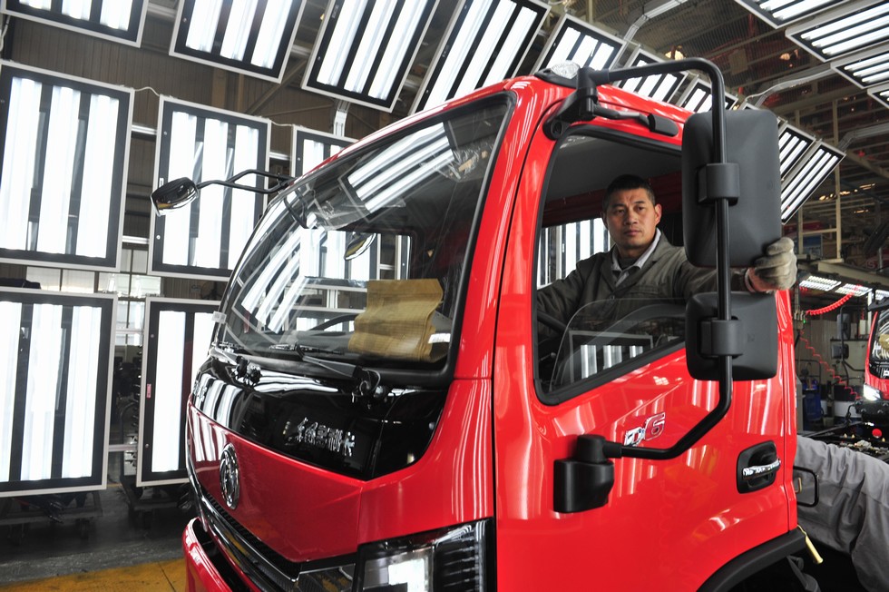 東風汽車股份輕型商用車分公司開啟“雙極限模式”