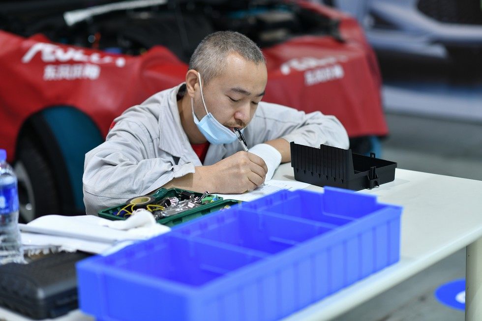 東風(fēng)公司2020年度職工技能競賽乘用車裝調(diào)技能項目舉行