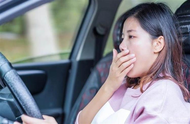電動汽車：續航跑多遠，才能取代燃油車？