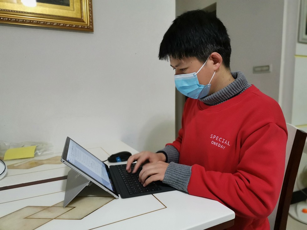 ?在特殊戰場書寫忠誠擔當