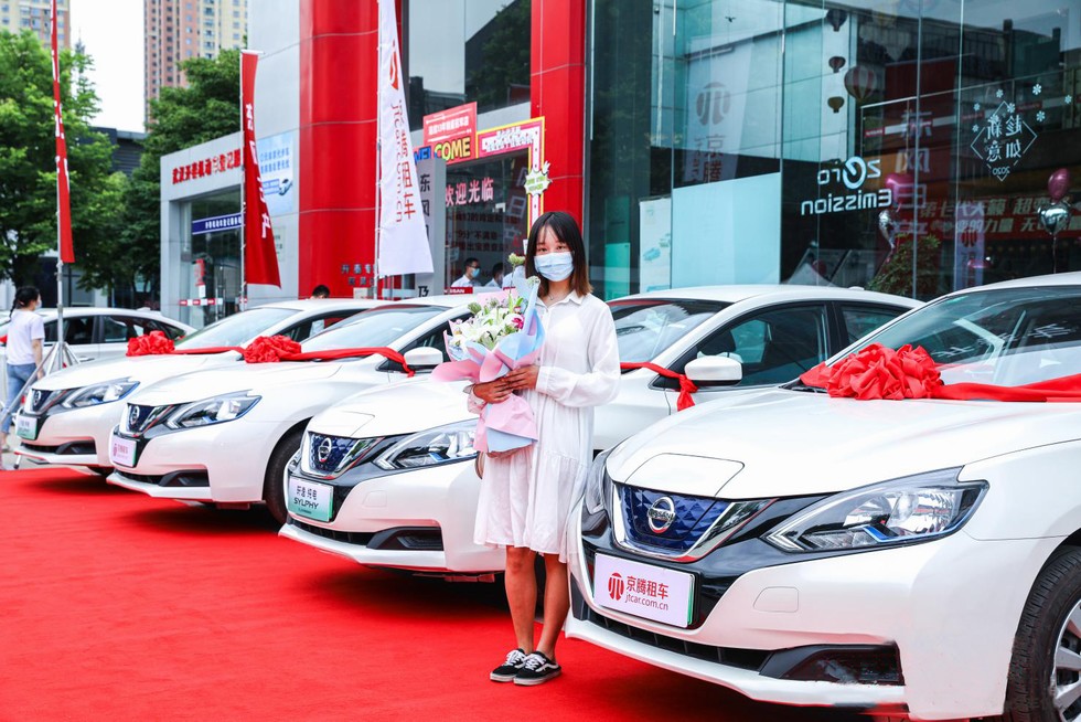 “520” 東風(fēng)日產(chǎn)關(guān)愛抗疫醫(yī)護出行