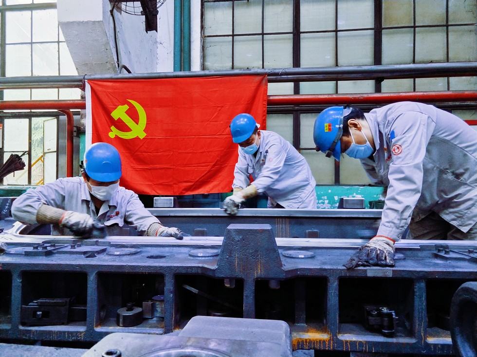 擦亮黨建品牌 做卓越東風先行軍
