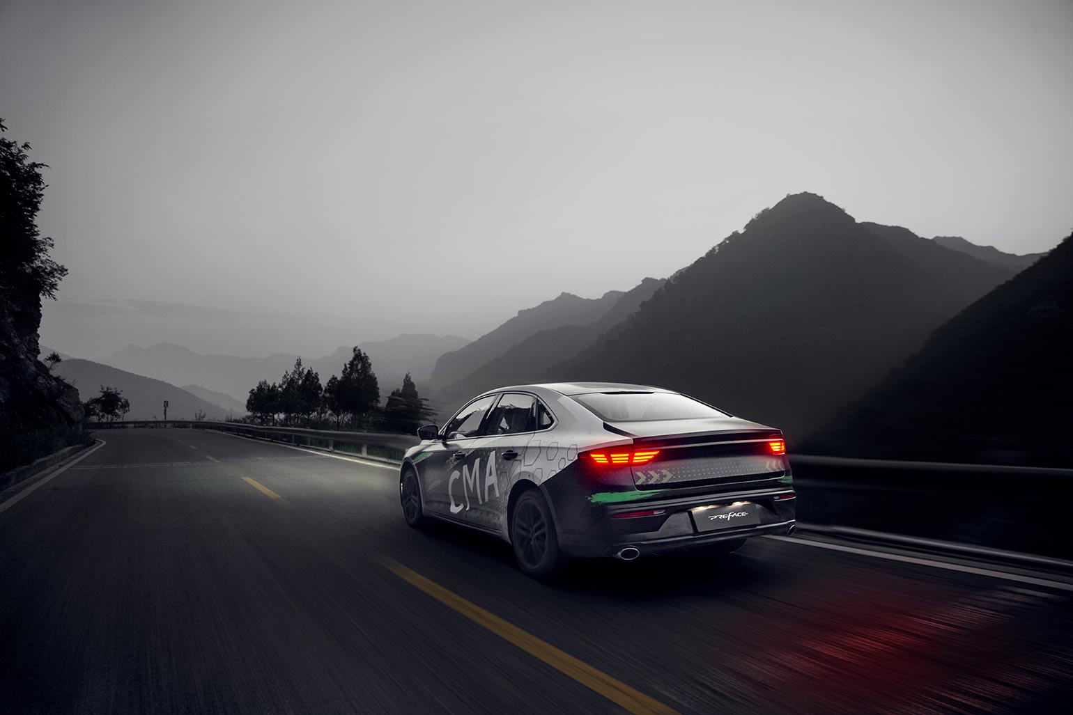 CMA超級母體首款轎車，PREFACE搭載沃爾沃Drive-E系列2.0TD發動機