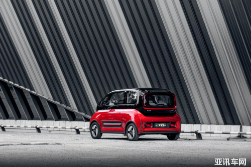 微型電動汽車怎么選？城市代步很靈活，比燃油車方便