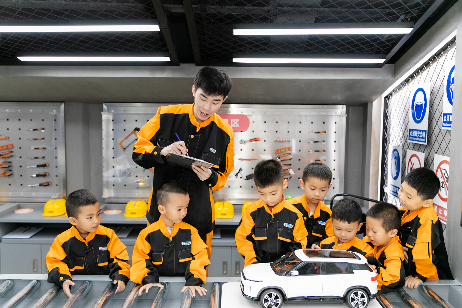杭州“Do都城”吉利汽車體驗館正式開館