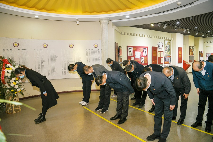 領(lǐng)悟中原突圍精神 汲取前進(jìn)智慧力量