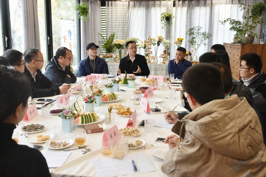 東風公司首場心悅下午茶-科技青年人才交流活動舉行