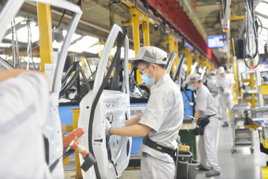 東風風神跨越12萬輛 “擁抱客戶”跑對多條賽道