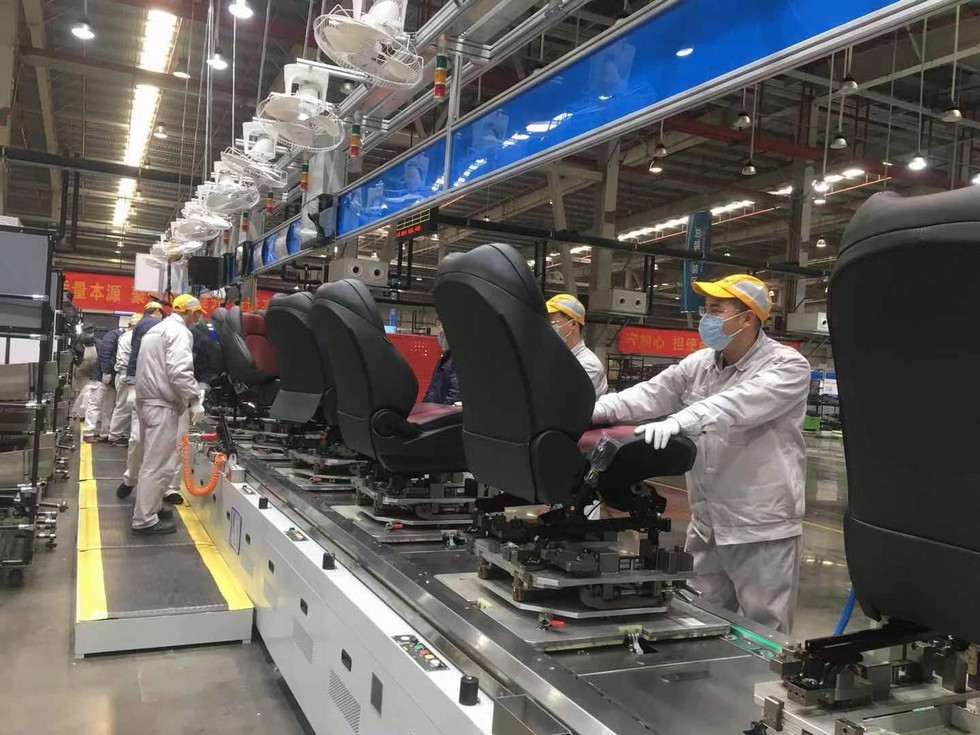 東風乘用車支援東風李爾生產