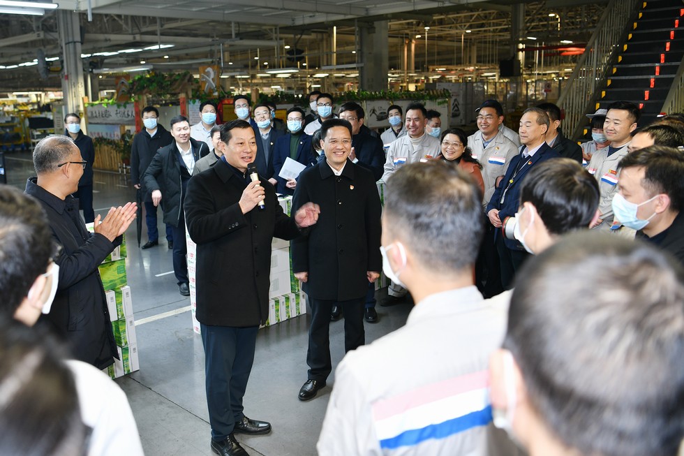 竺延風：神龍公司“要一月更比一月好”