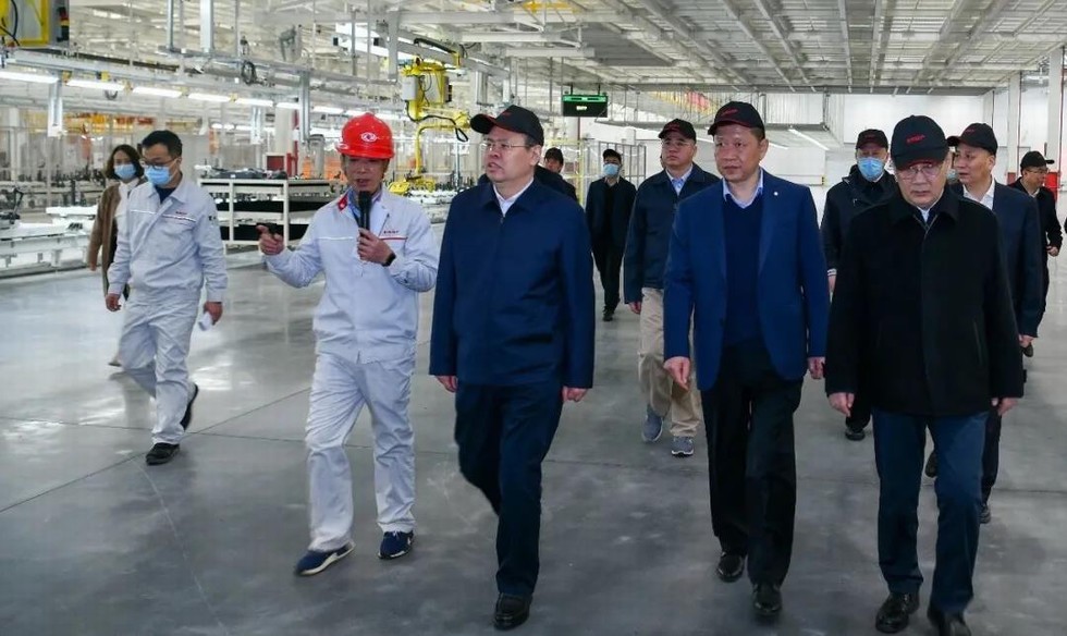 武漢市委副書記、市長程用文調(diào)研嵐圖汽車和東風(fēng)云峰項目