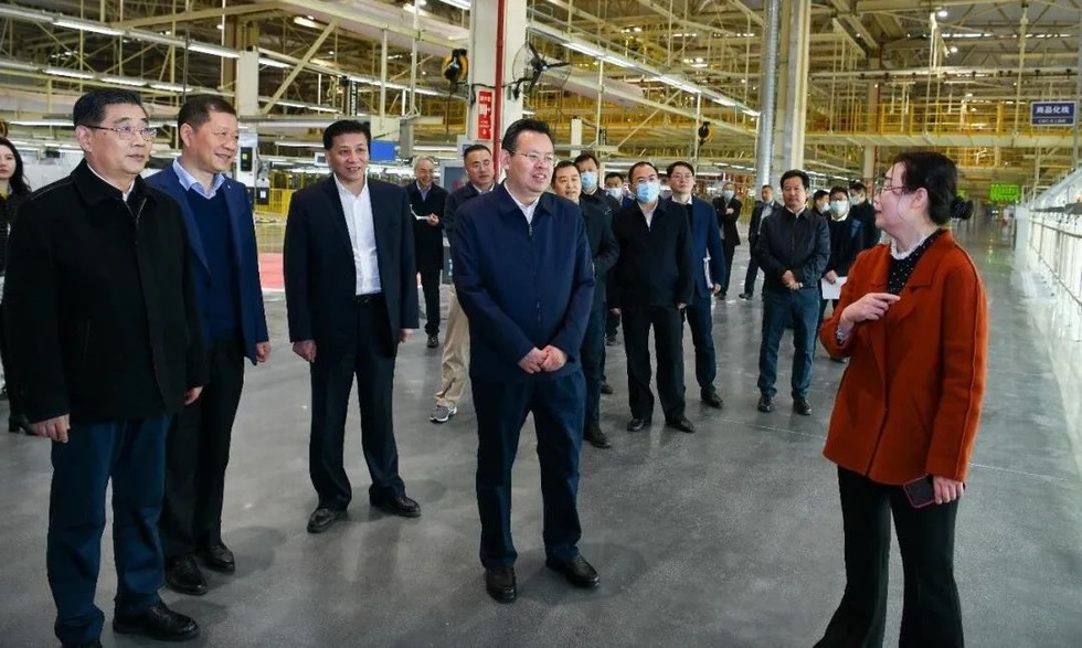 武漢市委副書記、市長程用文調(diào)研嵐圖汽車和東風(fēng)云峰項目