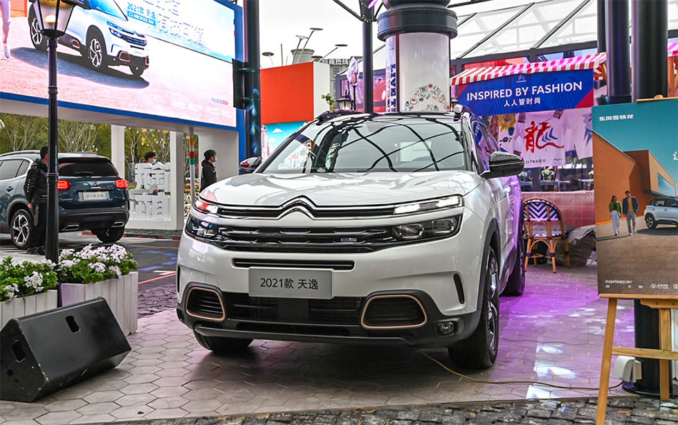 東風雪鐵龍2021款天逸C5 AIRCROSS煥新上市
