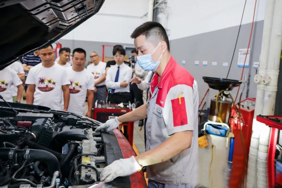 車主應邀進車間 維保服務透明化
