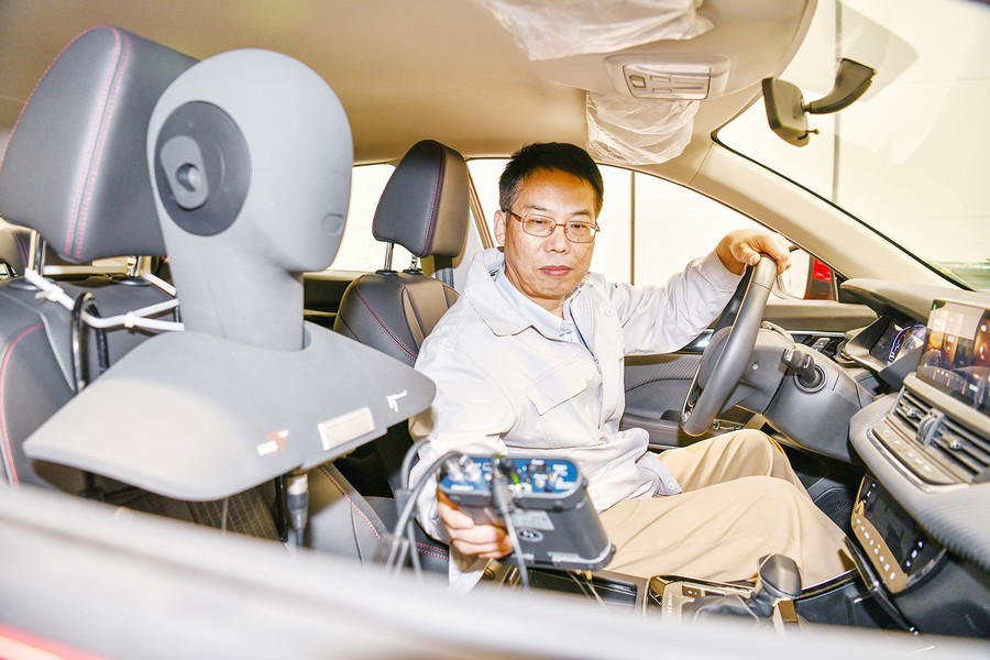 劉浩：汽車越來越靜 理想越來越近
