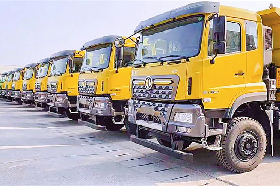 國六東風商用車交付馬鋼