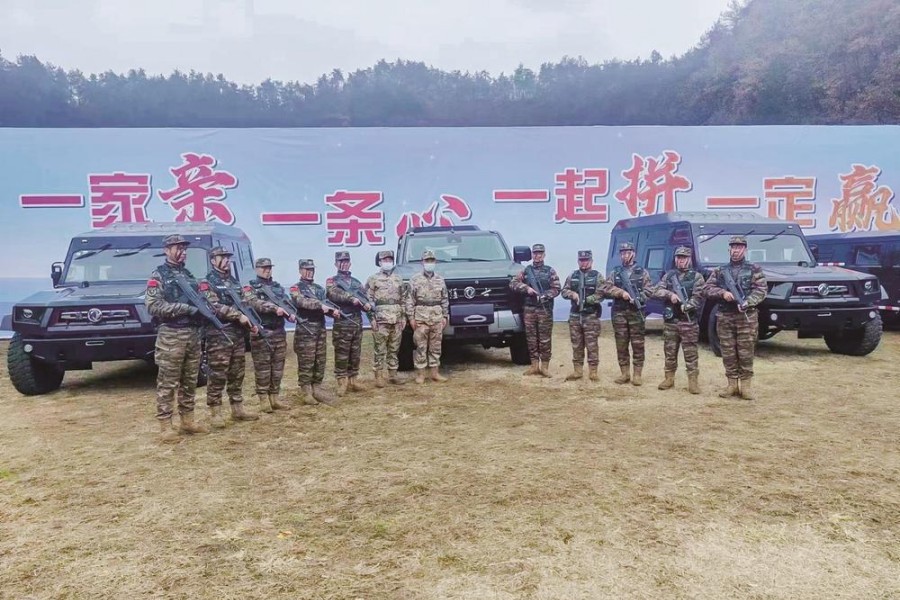 東風(fēng)猛士民品亮相十堰市應(yīng)急處突實(shí)戰(zhàn)演練