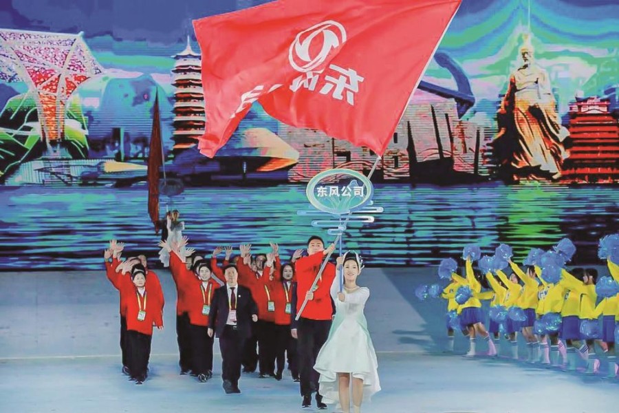 東風代表團省運會上展風采