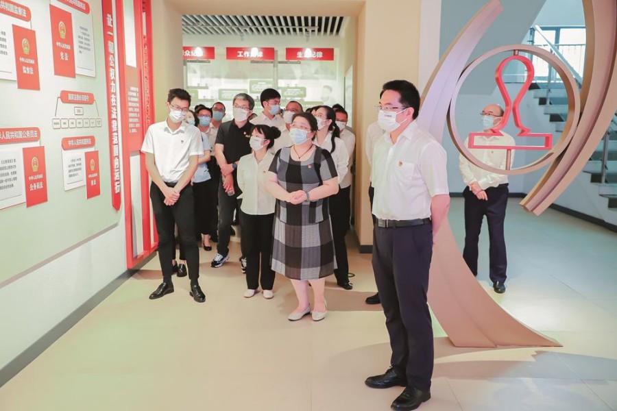 筑牢思想防線 守住廉潔底線