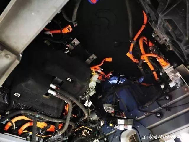 從一輛10萬公里蔚來ES8拆解，看純電動汽車的高壓電安全設計