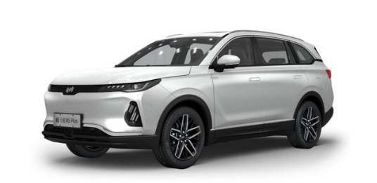 這輛純電動汽車火了,續(xù)航500公里,家用很合適