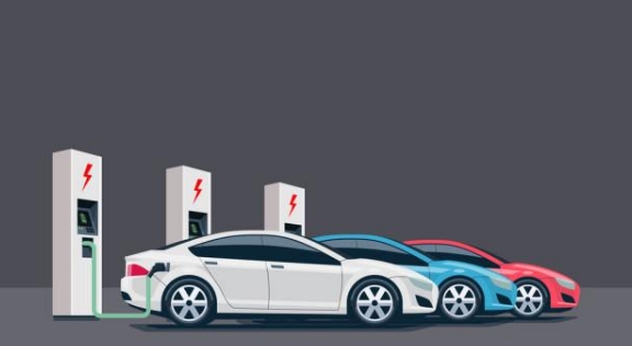 32萬(wàn)公里對(duì)比測(cè)試！燃油車VS電動(dòng)車，開(kāi)哪種車更省錢？