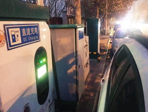 體驗北京新能源車跨省自駕：充電比預想中順利