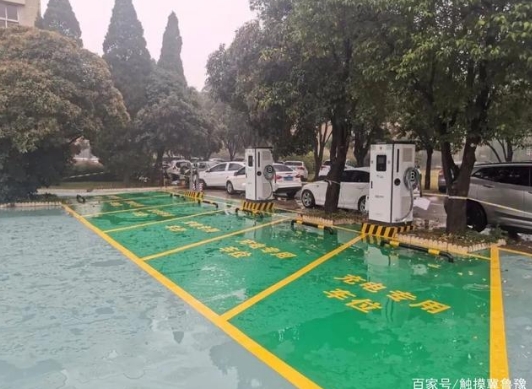 太方便了！濮陽又一個新的電動汽車充電站投入使用！