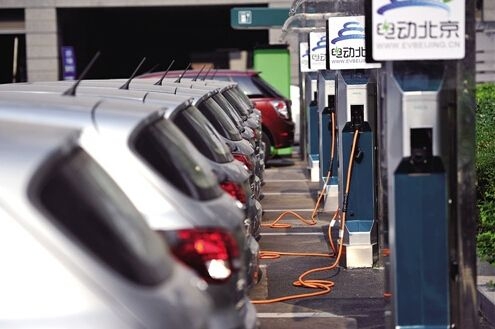 全國百萬個電動汽車充電樁實現(xiàn)聯(lián)網(wǎng)