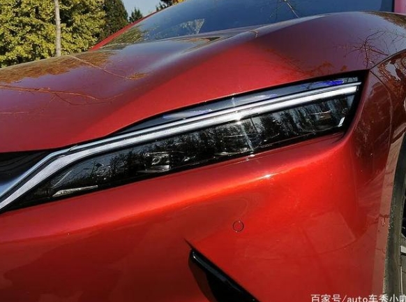 中大型電動轎車又一力作靜態評測比亞迪漢EV