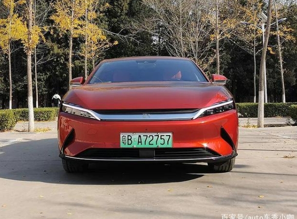 中大型電動轎車又一力作靜態評測比亞迪漢EV