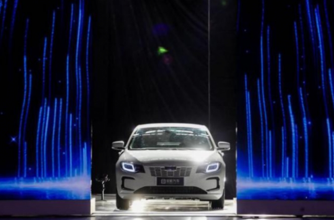 燃油和電動如何取舍？寶能汽車雙管齊下動作頻頻！