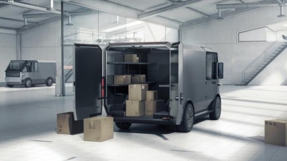 Canoo發布第二款全電動汽車：定位送貨行業