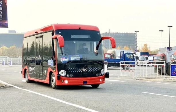 自動駕駛大熱，電動汽車沖沖沖……