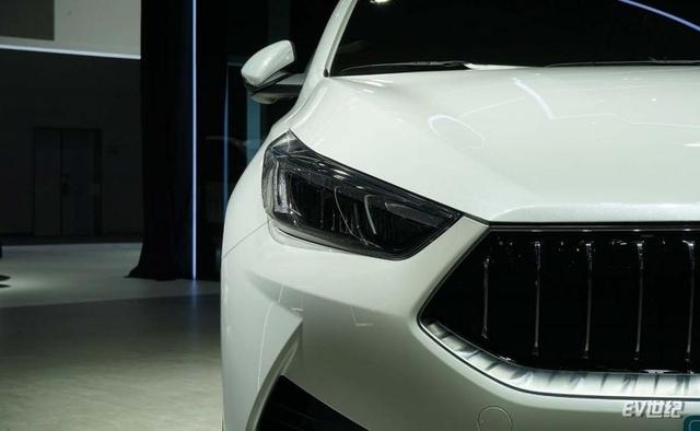 2020年新車推薦起亞K3純電動一款合資品牌長續(xù)航轎車