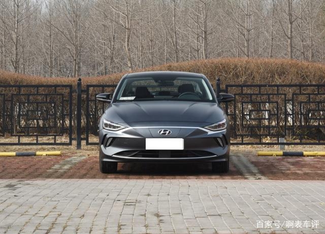 售價17.8萬元起，菲斯塔純電動全面發布，新能源轎車又一悍將