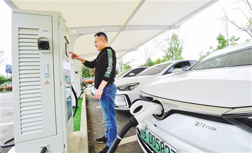 新能源汽車保有量增加我國充電樁建設缺口大