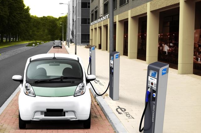 充電不方便？這里有一份最全電動汽車充電掃盲指南