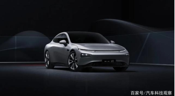 智能電動轎車角逐，小鵬P7正面對抗Model3