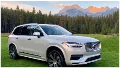 我們希望在母親節(jié)給媽媽的車