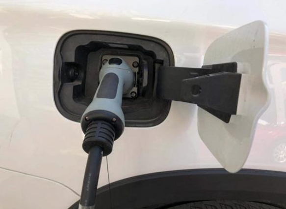 電動(dòng)汽車該下鄉(xiāng)尋找新機(jī)遇