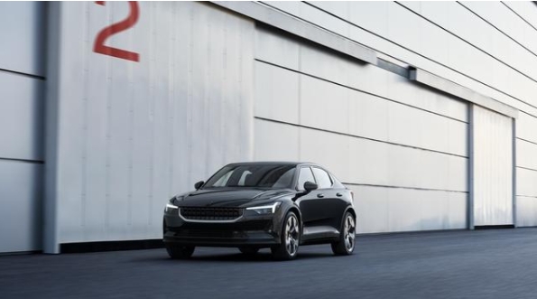 沃爾沃旗下首款純電動汽車極星2將交付，特斯拉Model3有壓力了