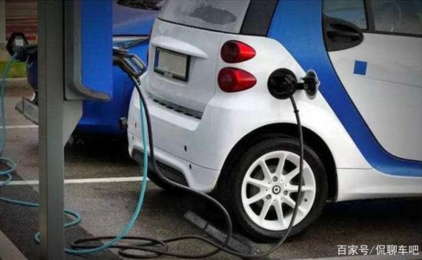 剛剛步入社會的年輕人，買純電動汽車好么？