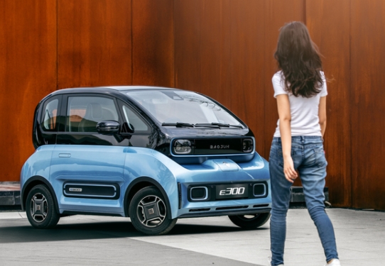 和智能家電同臺(tái)銷(xiāo)售，這款電動(dòng)小車(chē)有多智能？