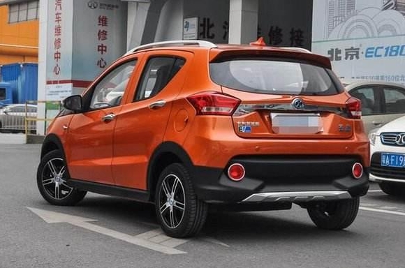 北汽推出5萬電動汽車,北汽新能源EC200