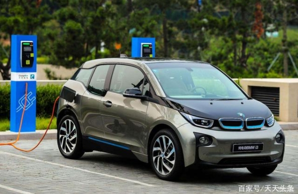 在歐洲，像特斯拉這樣的電動汽車運行成本比汽油車更省錢