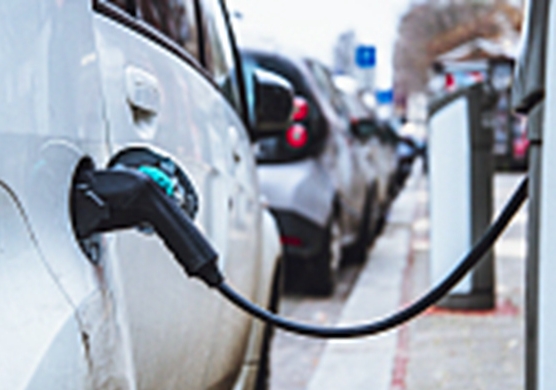 外媒：比亞迪計劃向福特供應電動汽車電池