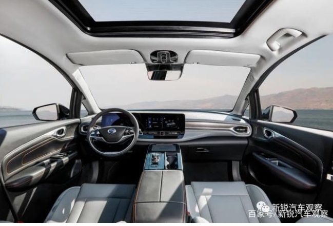 純電動汽車正在改變什么？