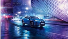 雷克薩斯開啟UX300e電動汽車的預訂